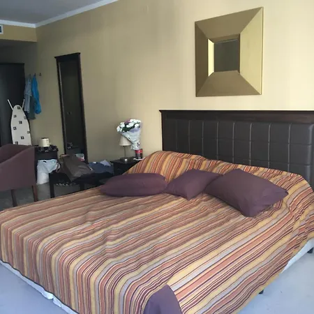 Apartment Elite Apartment 70 M2 Royal Beach